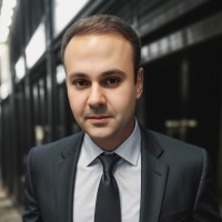 Portrait: Taha Al-Taie 